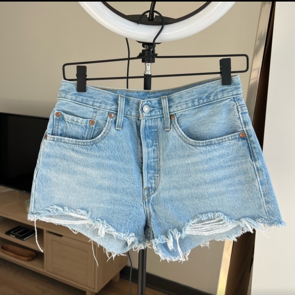 Levi 501 Short 🦋